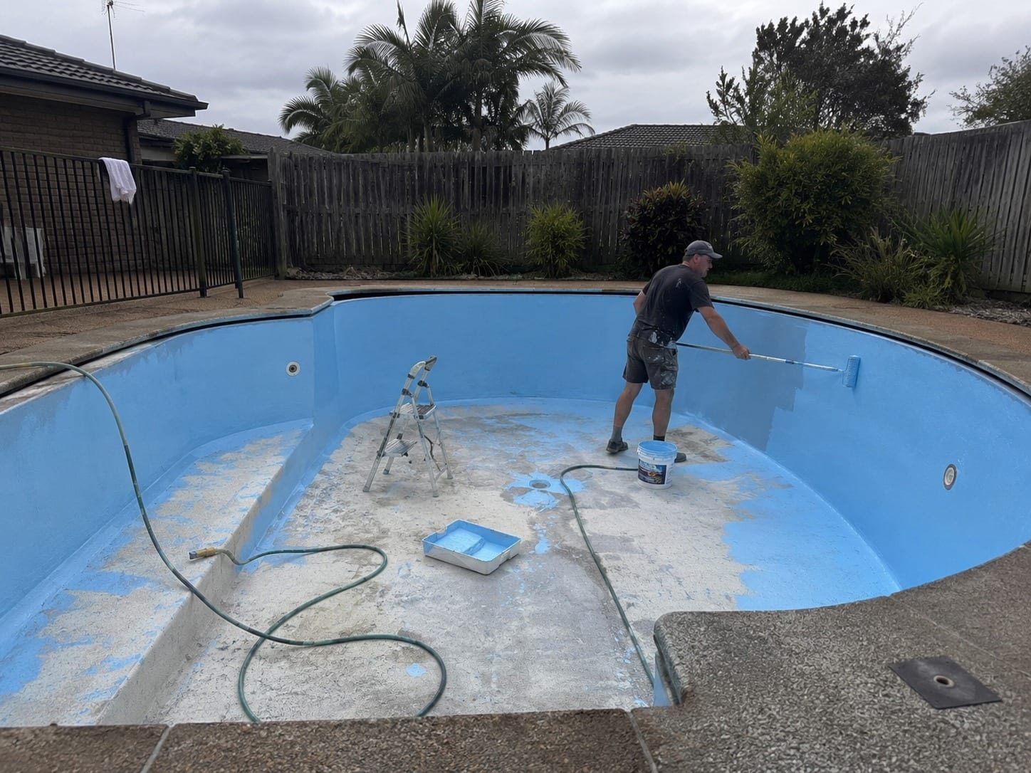 fibreglass pool painting whangarei